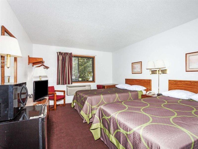 Super 8 By Wyndham Winchester Va Exterior photo